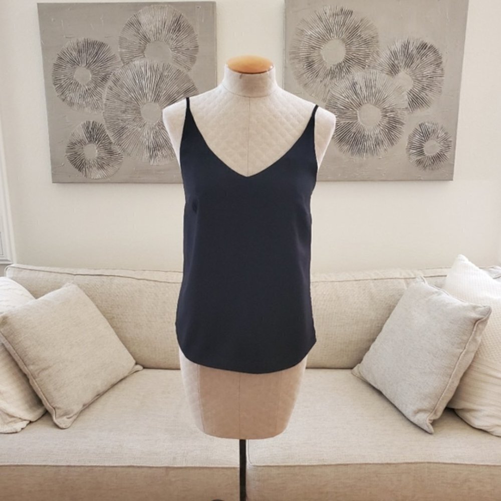 NWT Banana Republic Black V-neck Camisole Lined Front Adjustable Straps … - Picture 3 of 6